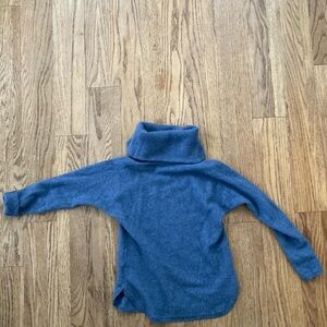 Women's cashmere Blue Turtleneck Sweater